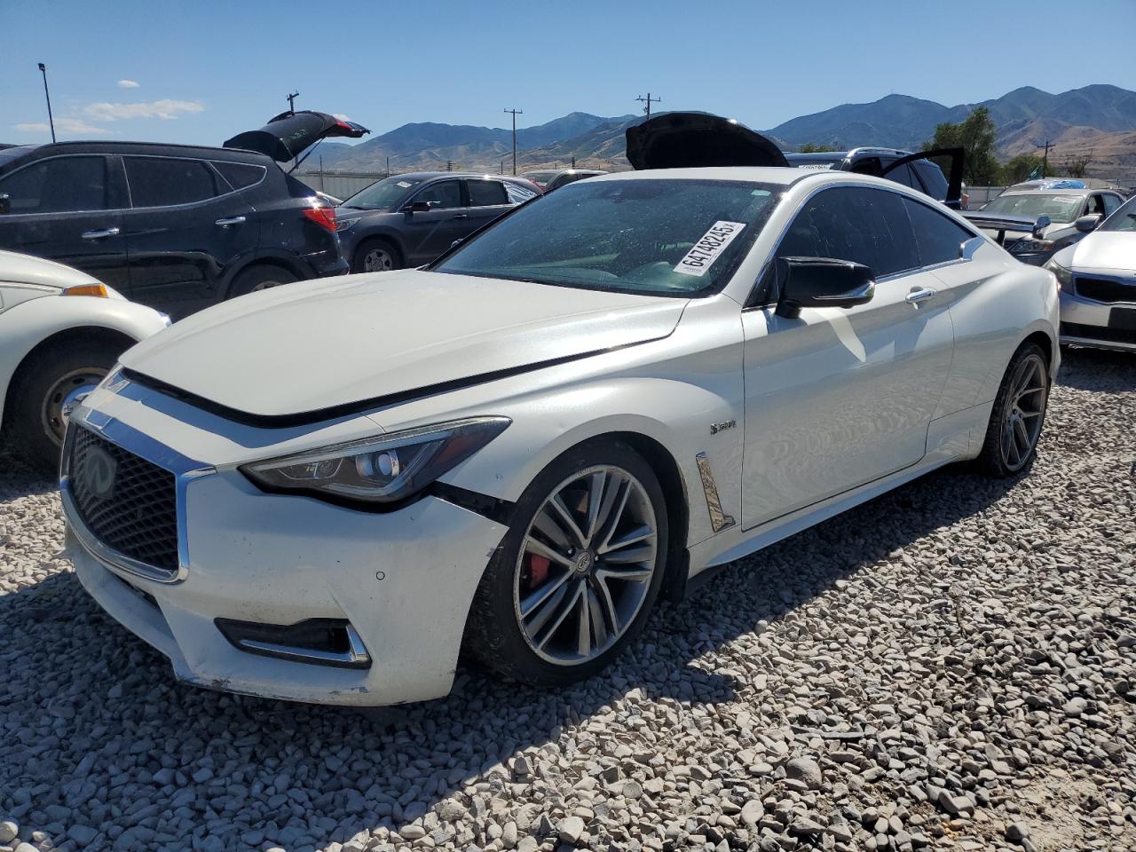 Infiniti Q60