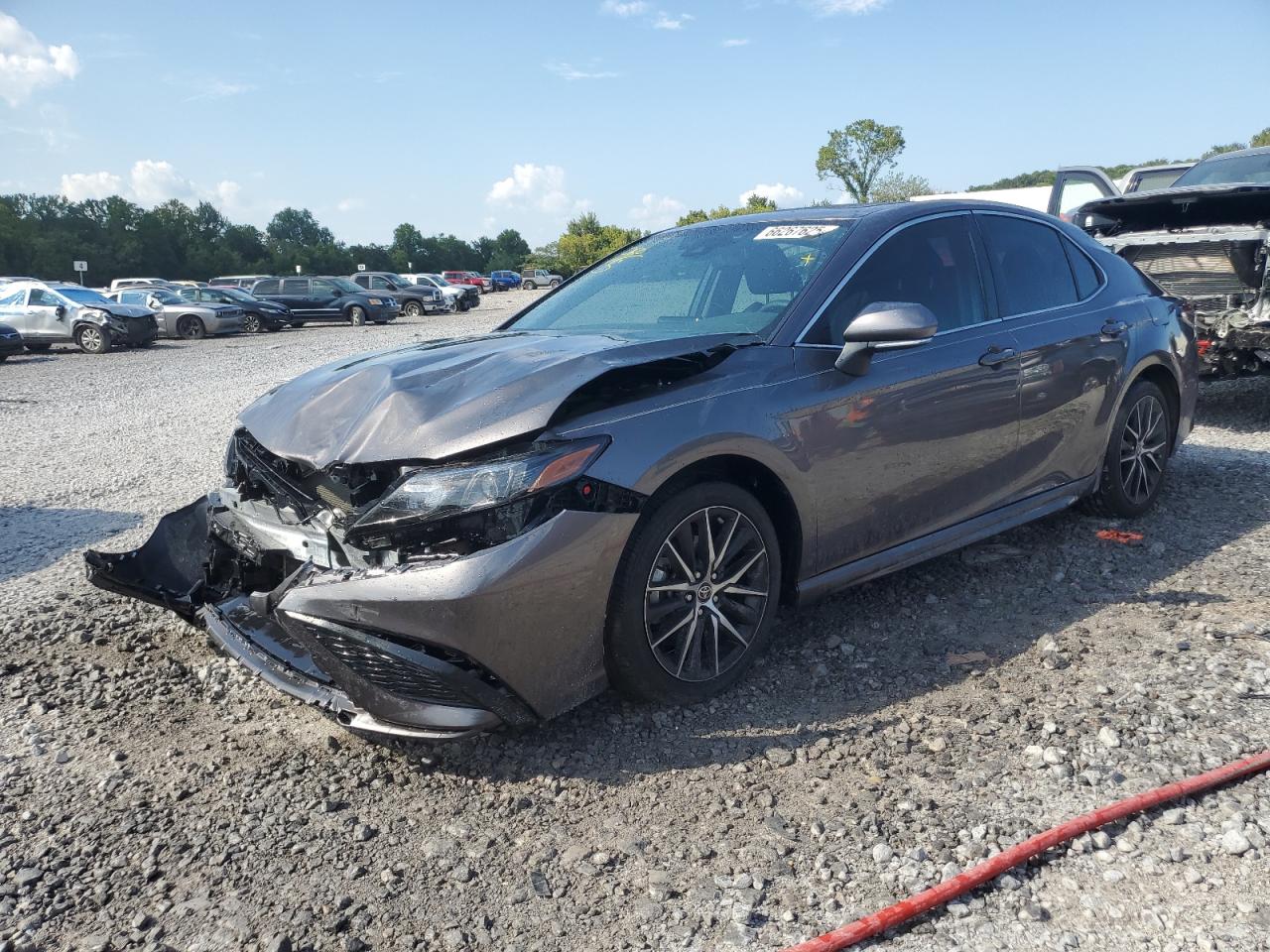 2022 Toyota Camry se SE