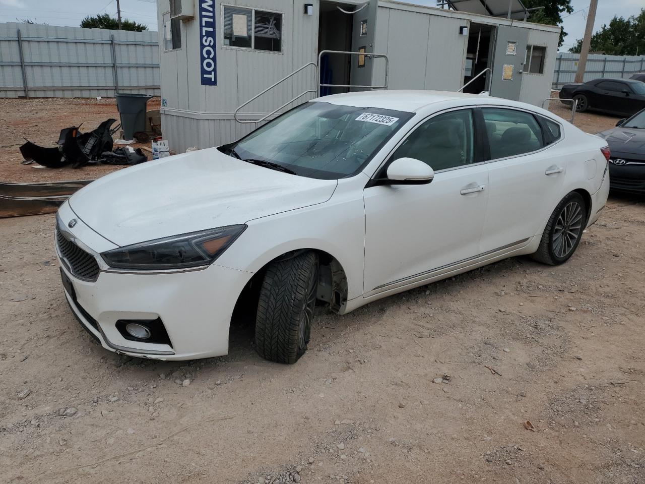 2017 Kia Cadenza