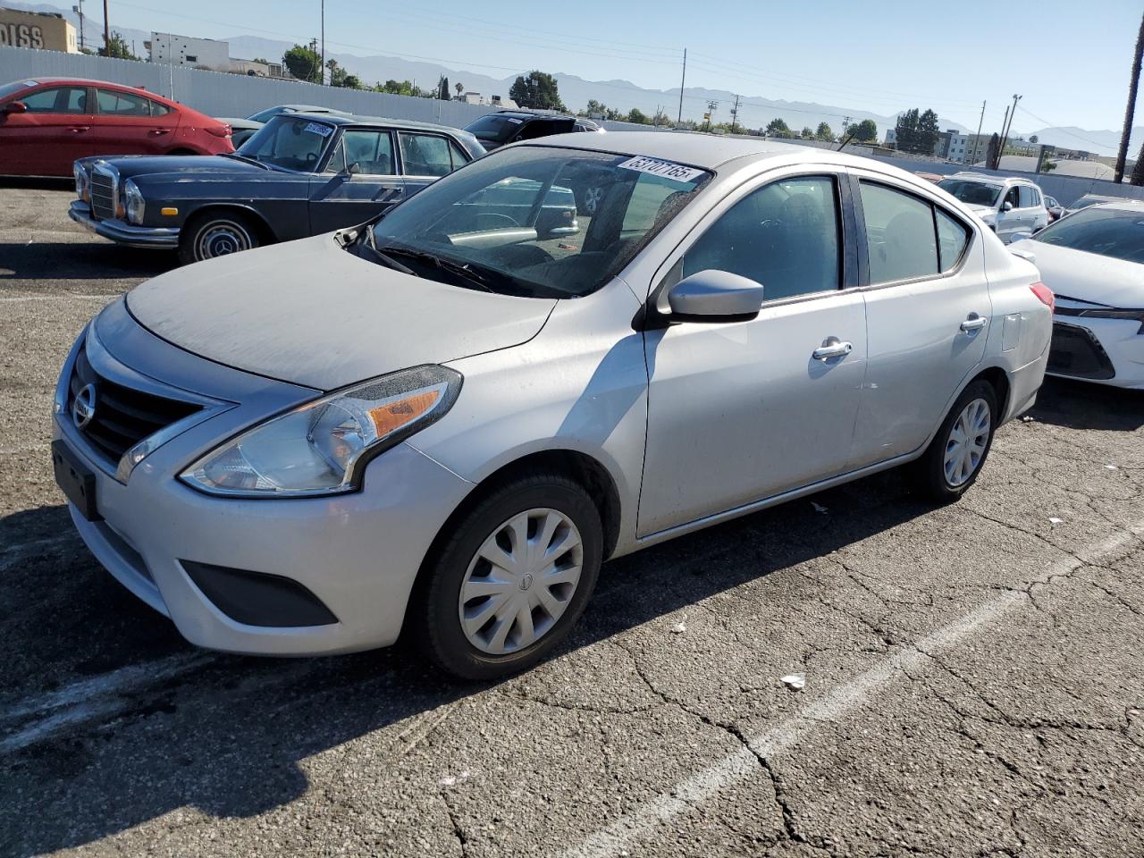 2019 Nissan Versa s S