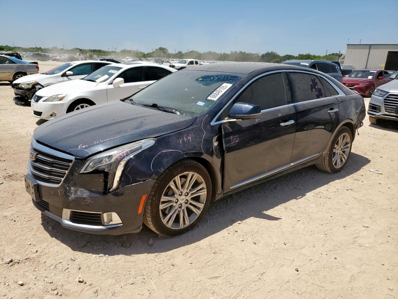 2019 Cadillac Xts luxury LUXURY