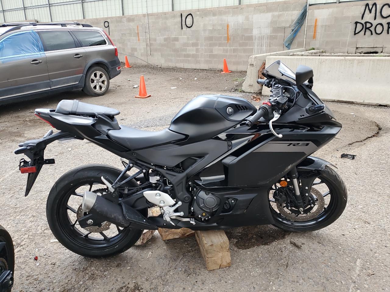 2025 Yamaha Yfz320