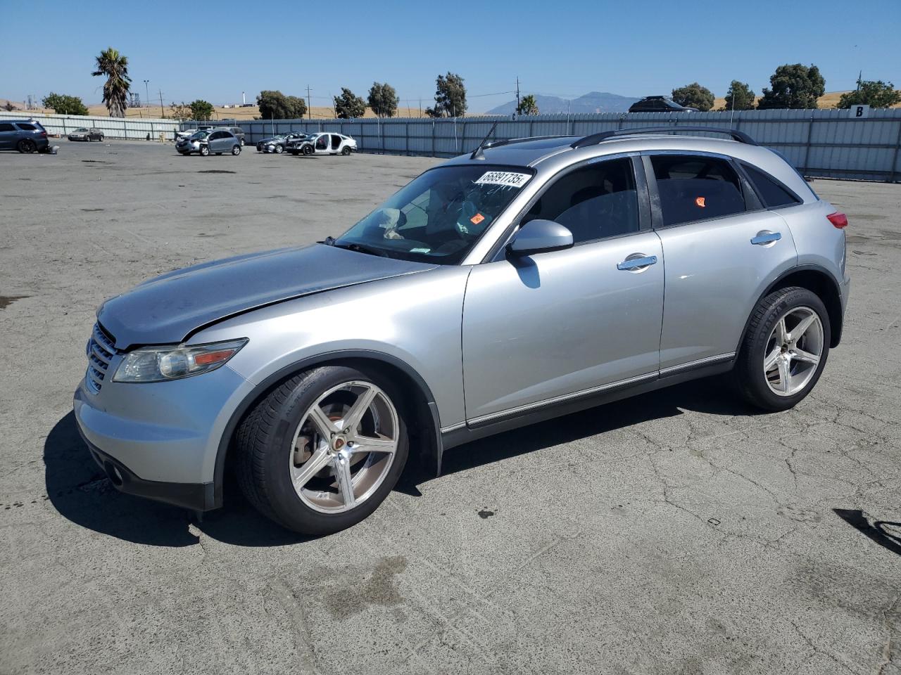 2005 Infiniti Fx35