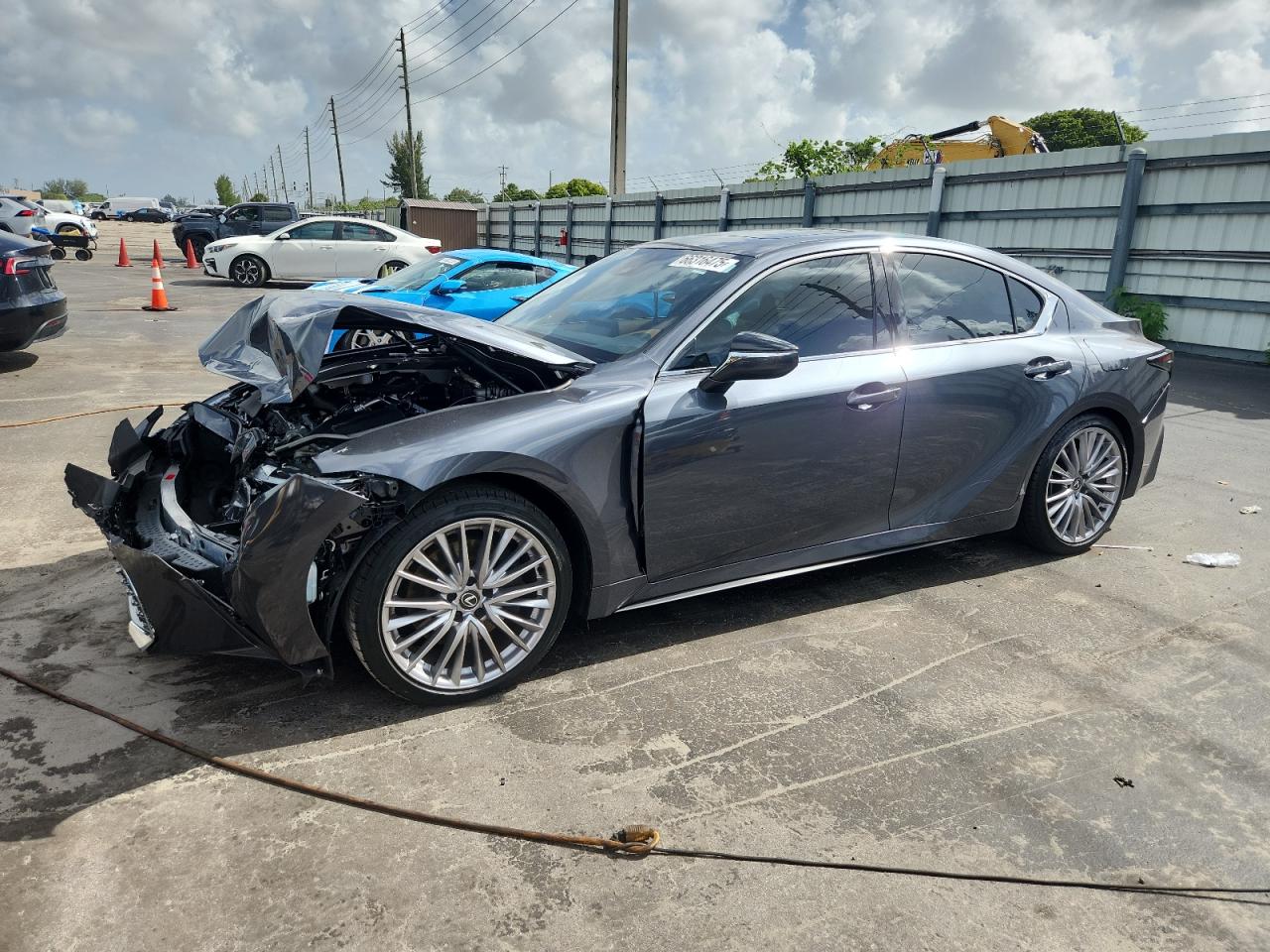 2025 Lexus Is300