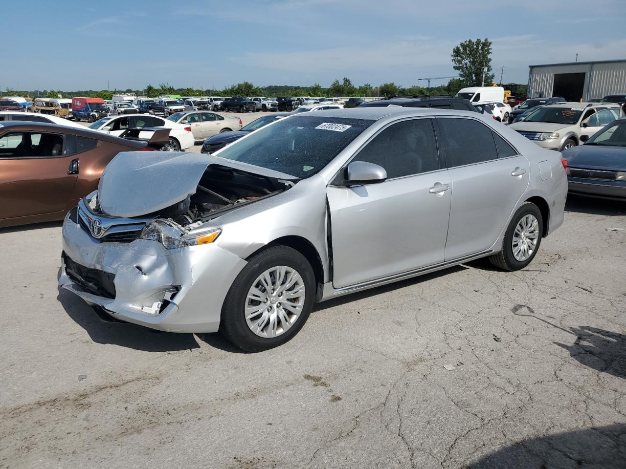 2014 Toyota Camry l L