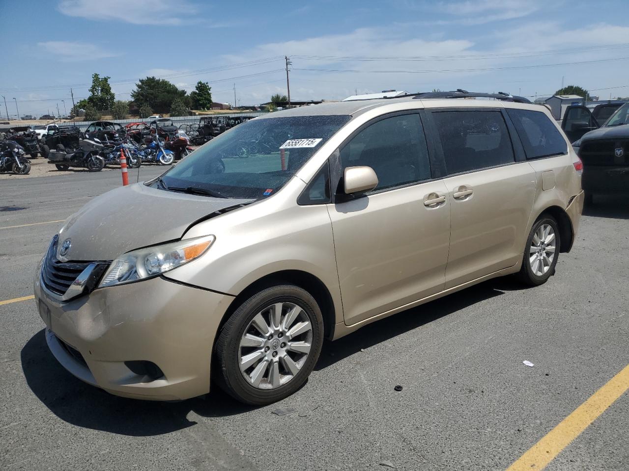 2013 Toyota Sienna le LE