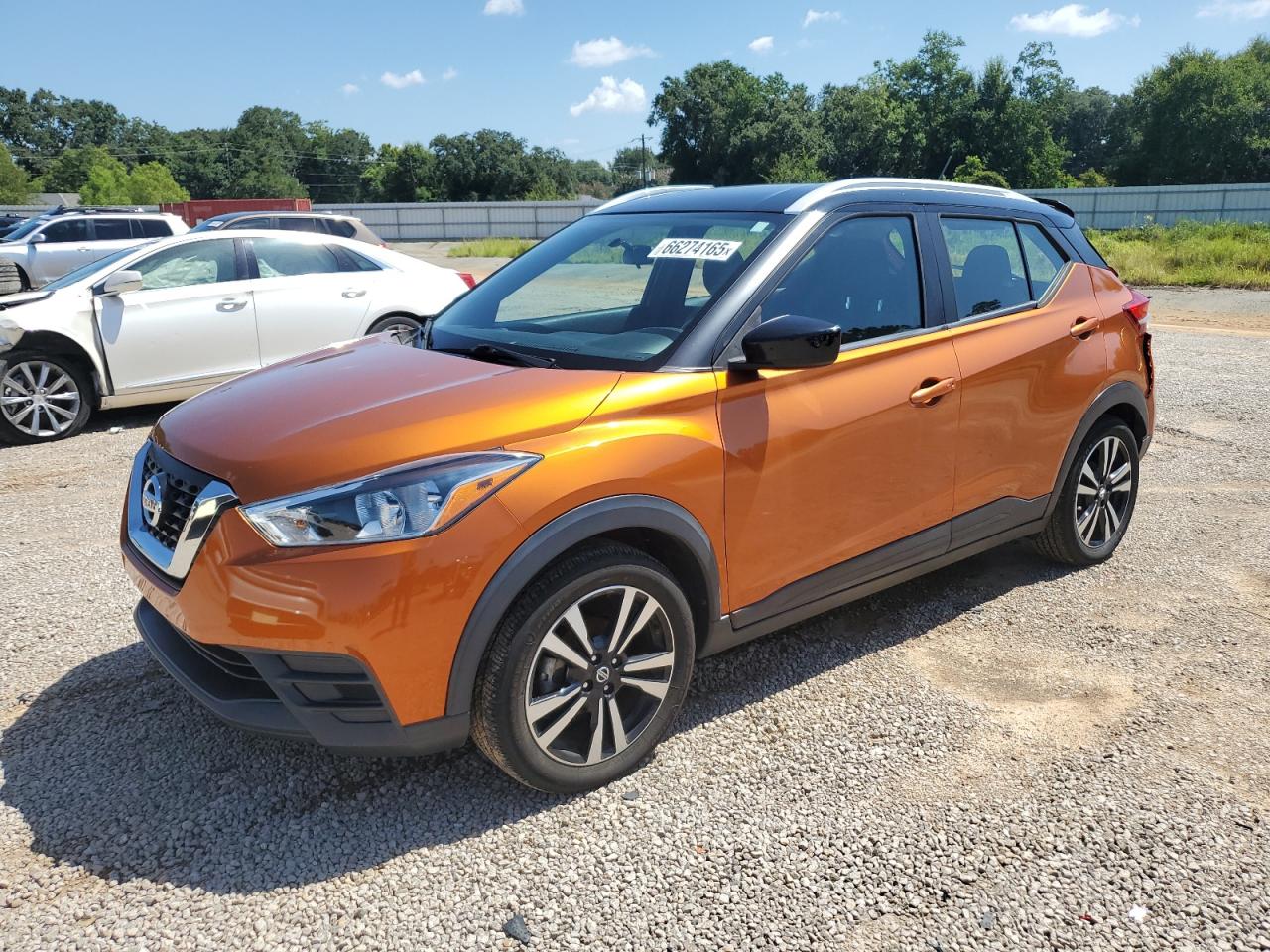 2019 Nissan Kicks s S