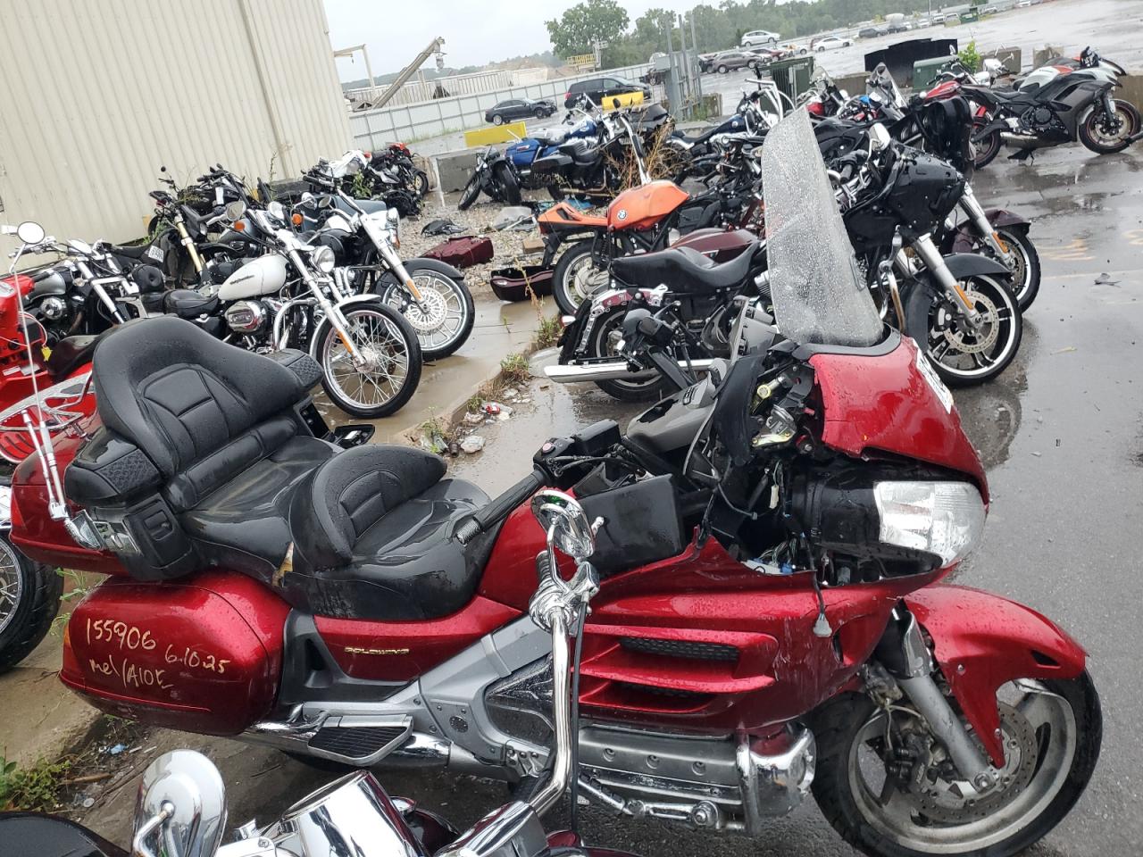 2004 Honda Gl1800 a