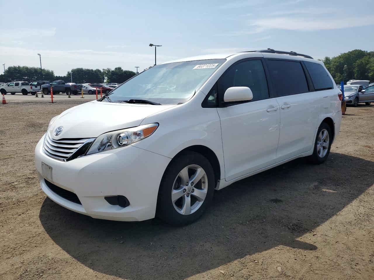 2017 Toyota Sienna le LE