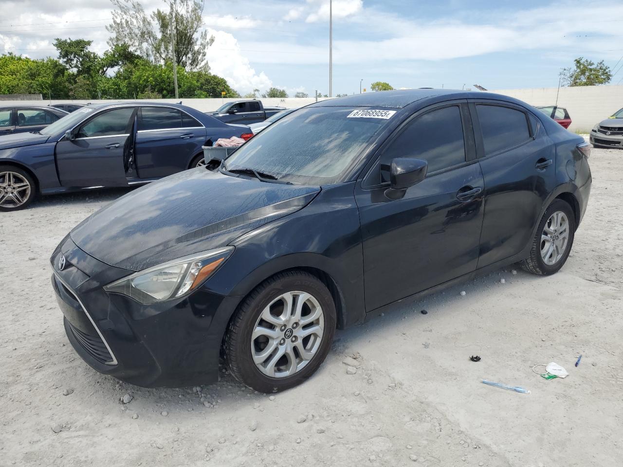 2017 Toyota Yaris