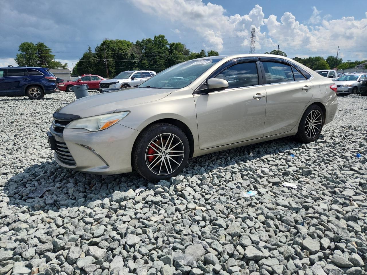 2016 Toyota Camry le LE