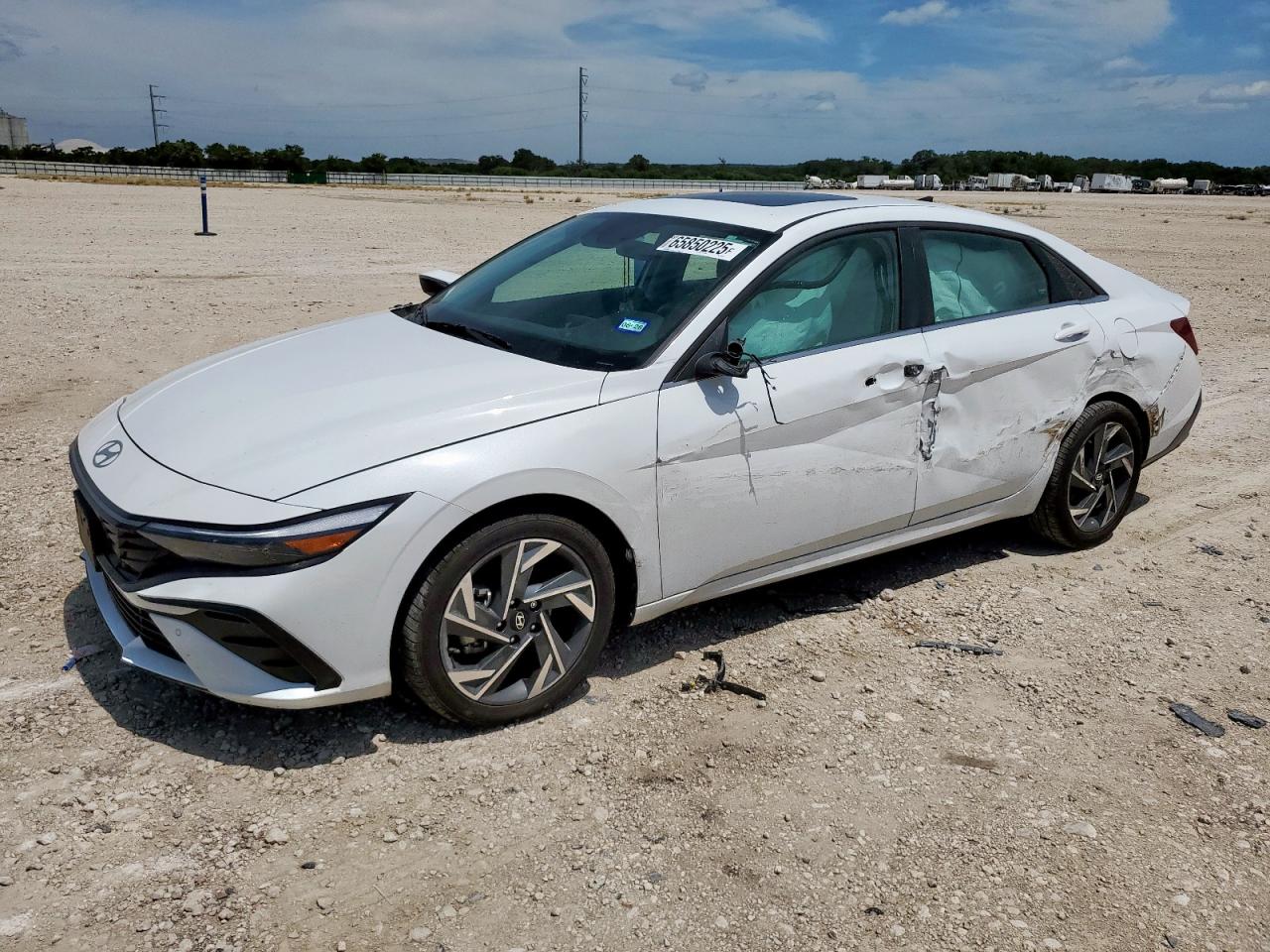 2024 Hyundai Elantra li LIMITED