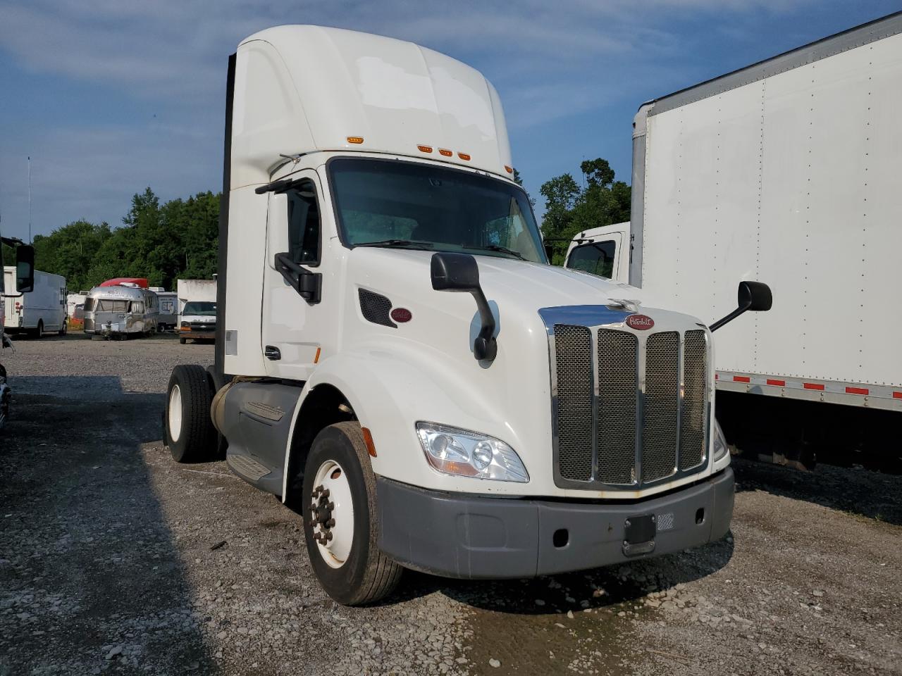 2016 Peterbilt 579