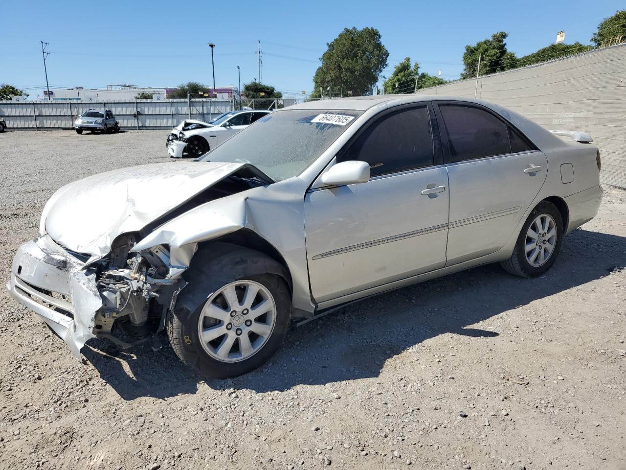 2003 Toyota Camry le LE