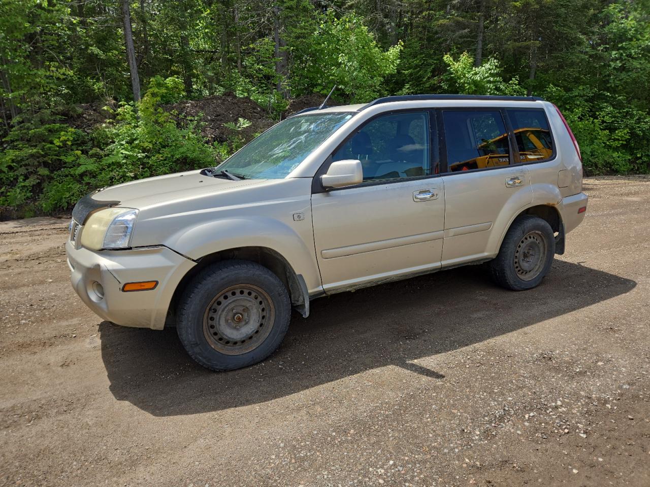 Nissan X-trail xe