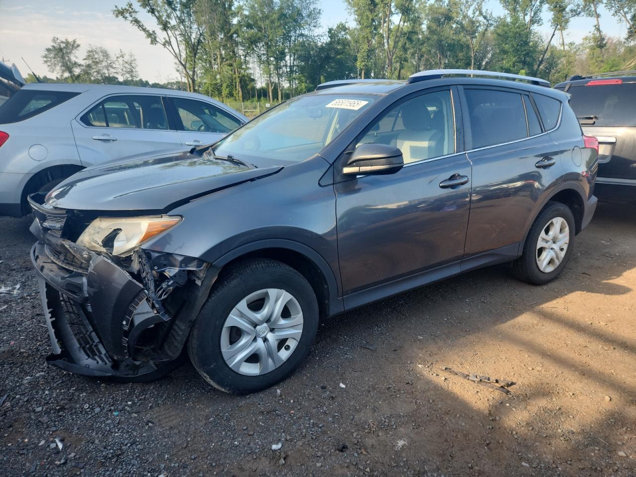 2013 Toyota Rav4 le LE