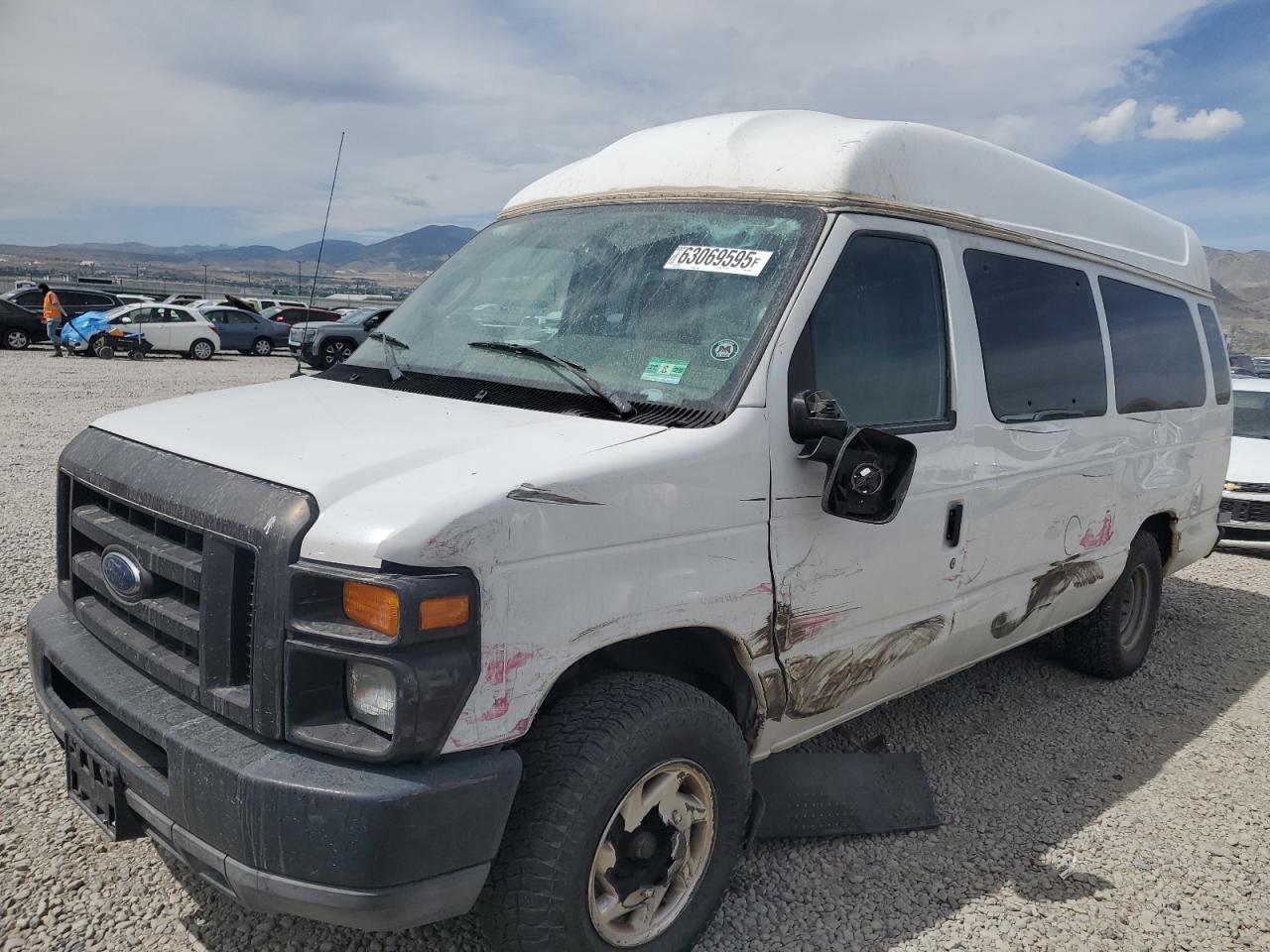 2010 Ford E-150 van