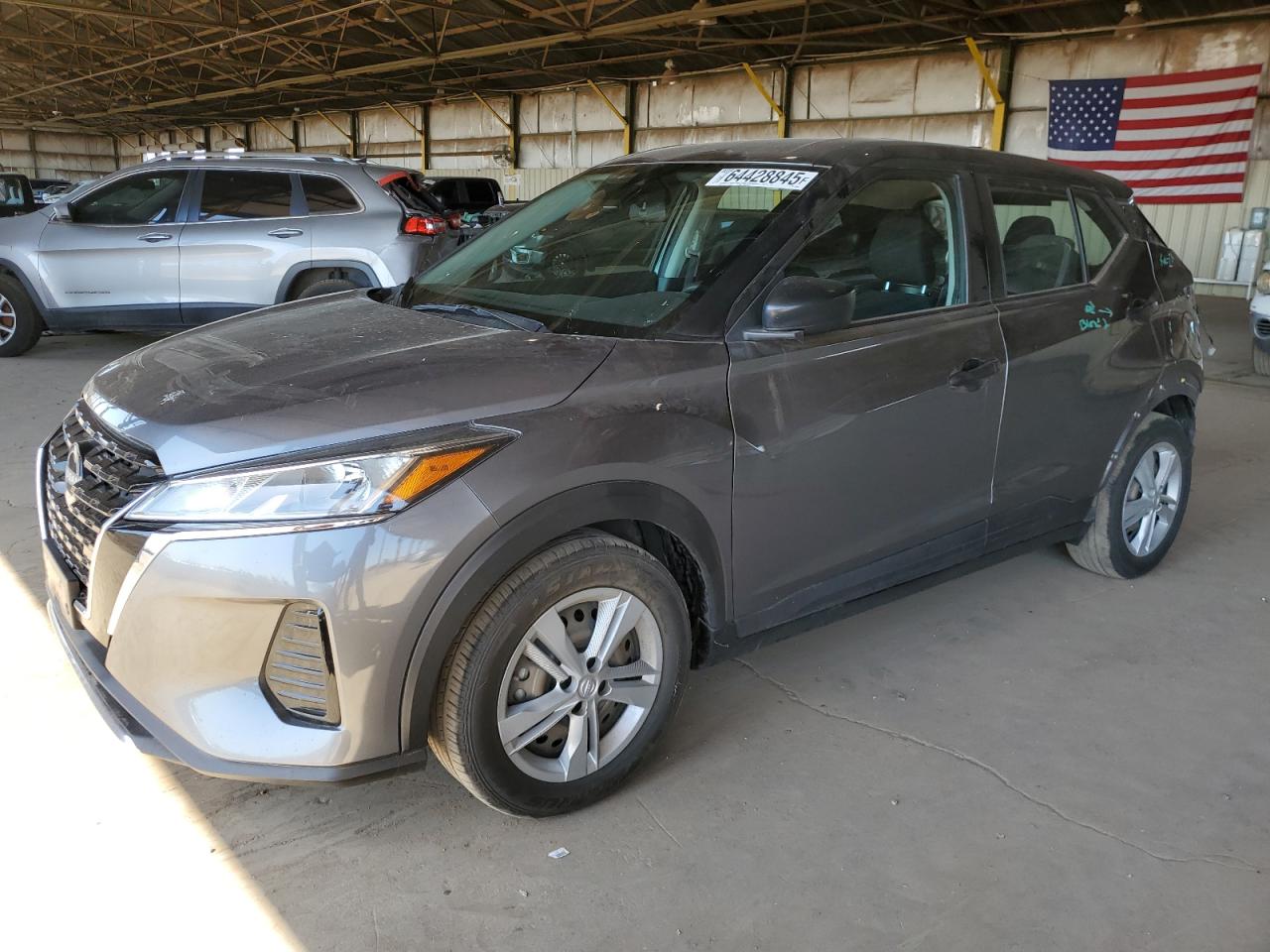 2023 Nissan Kicks s S