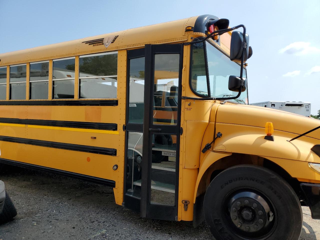 2014 Ic corporation 3000 ce