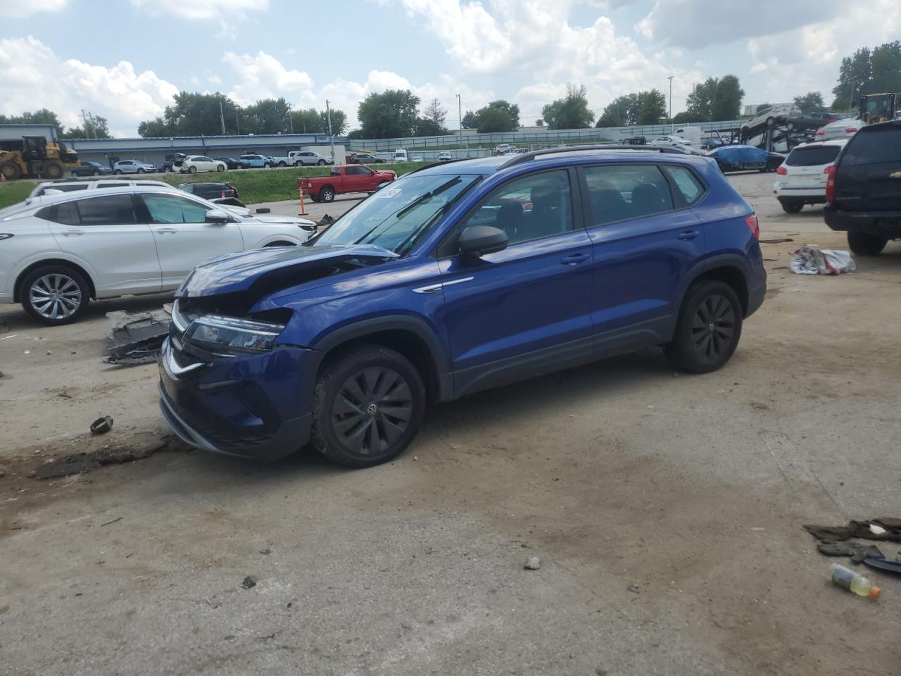 2024 Volkswagen Taos s S