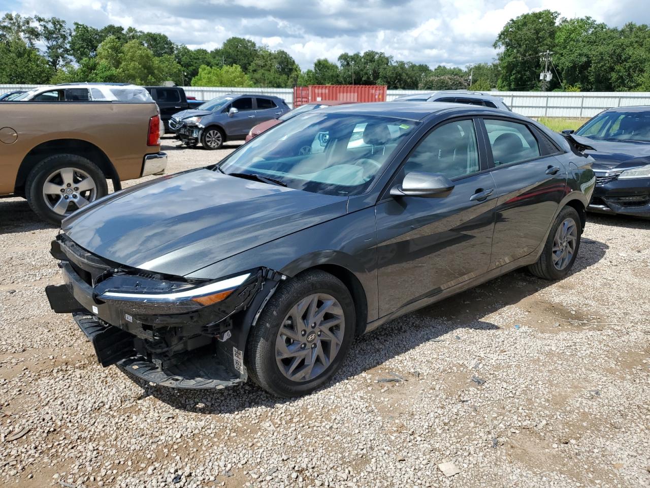 2024 Hyundai Elantra se SEL
