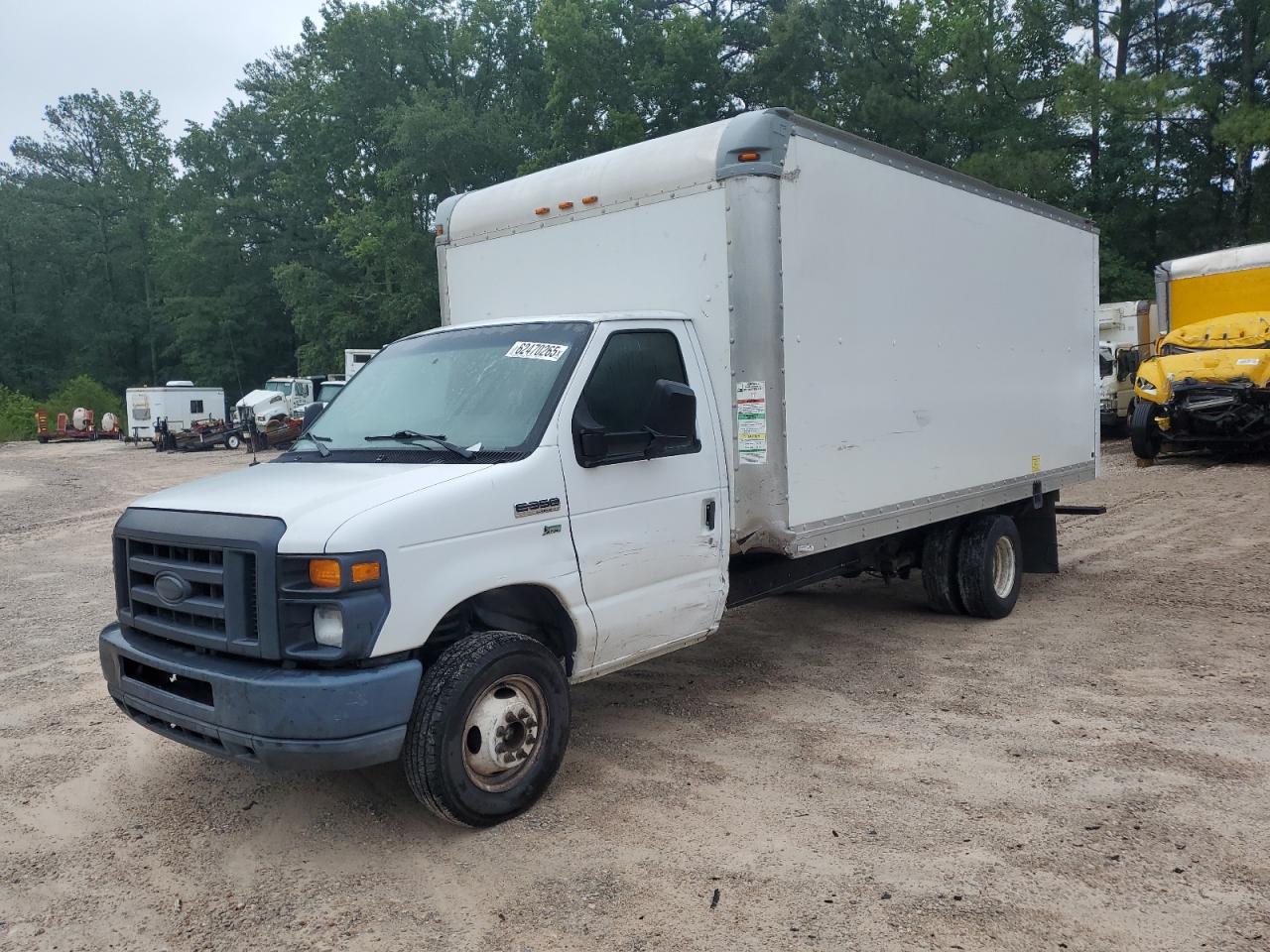 2014 Ford Econoline E350