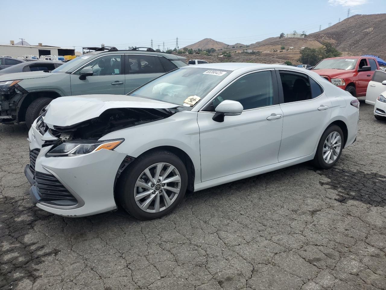 2023 Toyota Camry le LE