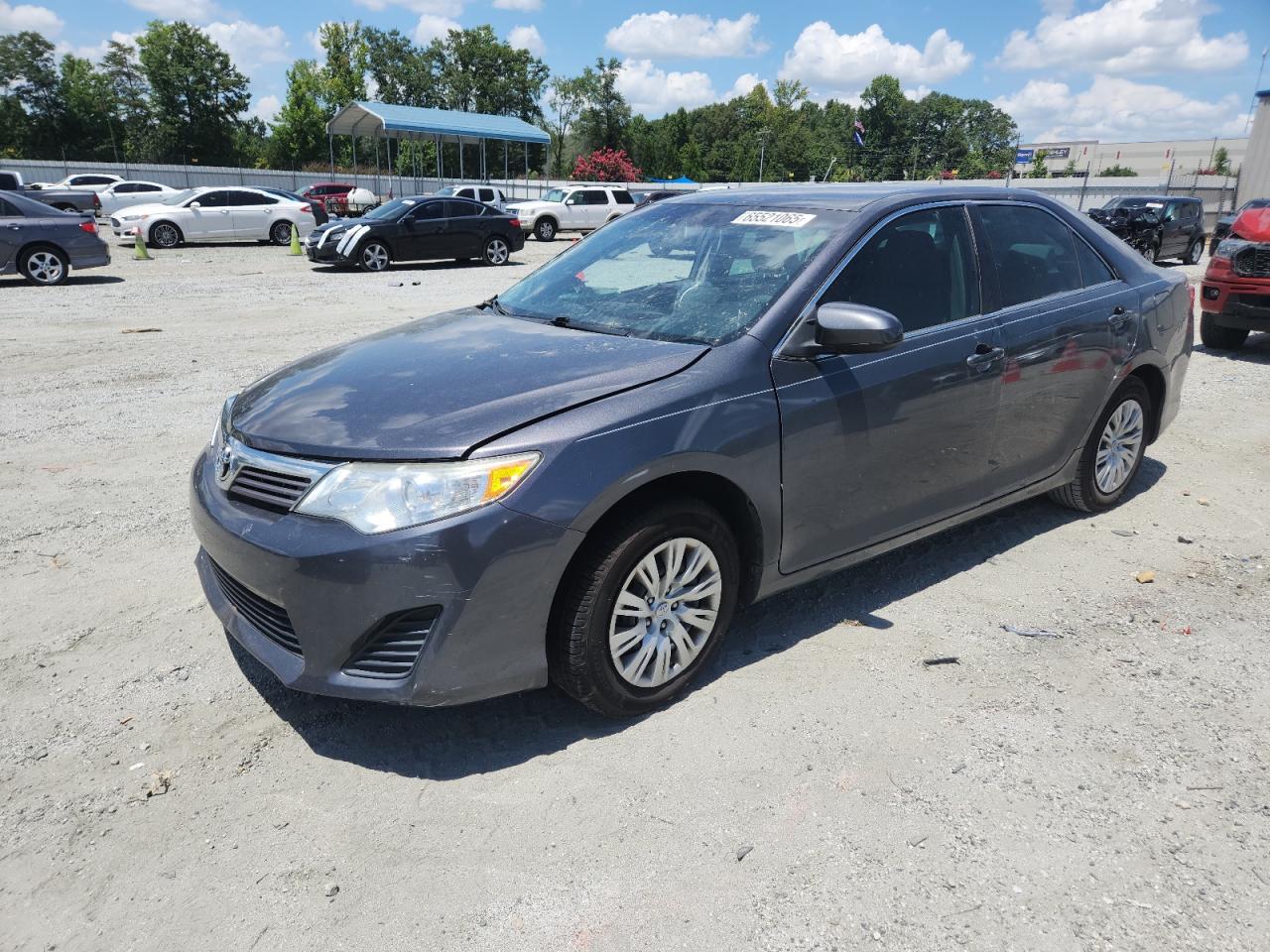 2014 Toyota Camry l L