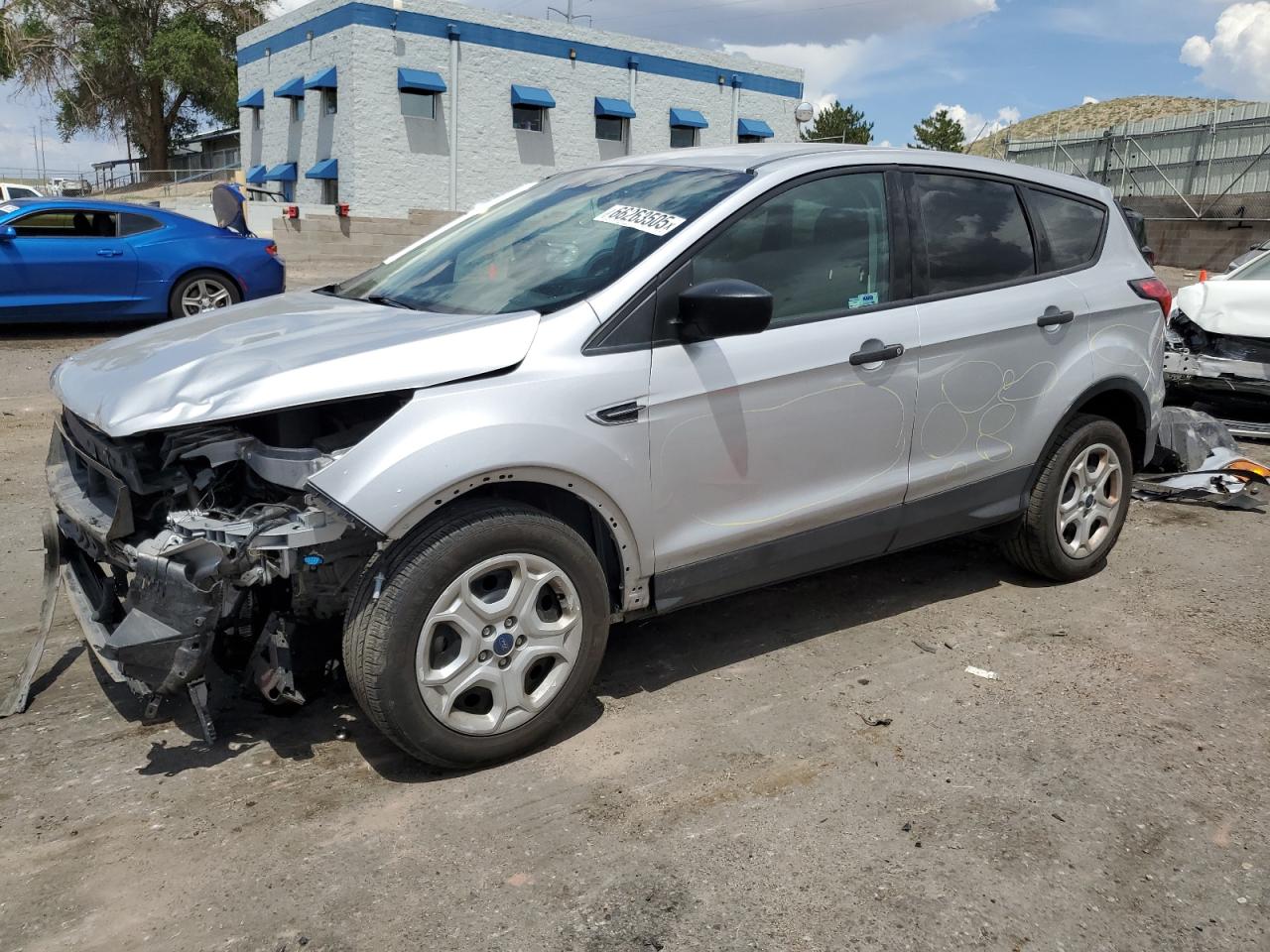 2019 Ford Escape s S