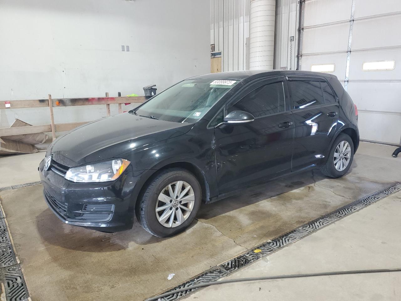 2017 Volkswagen Golf s S