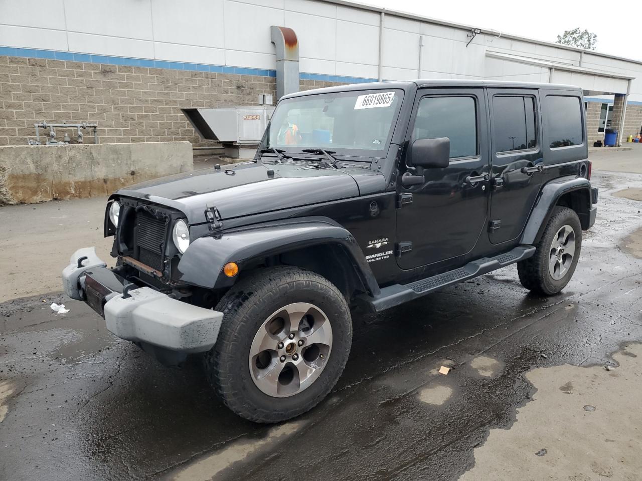 2016 Jeep Wrangler u SAHARA