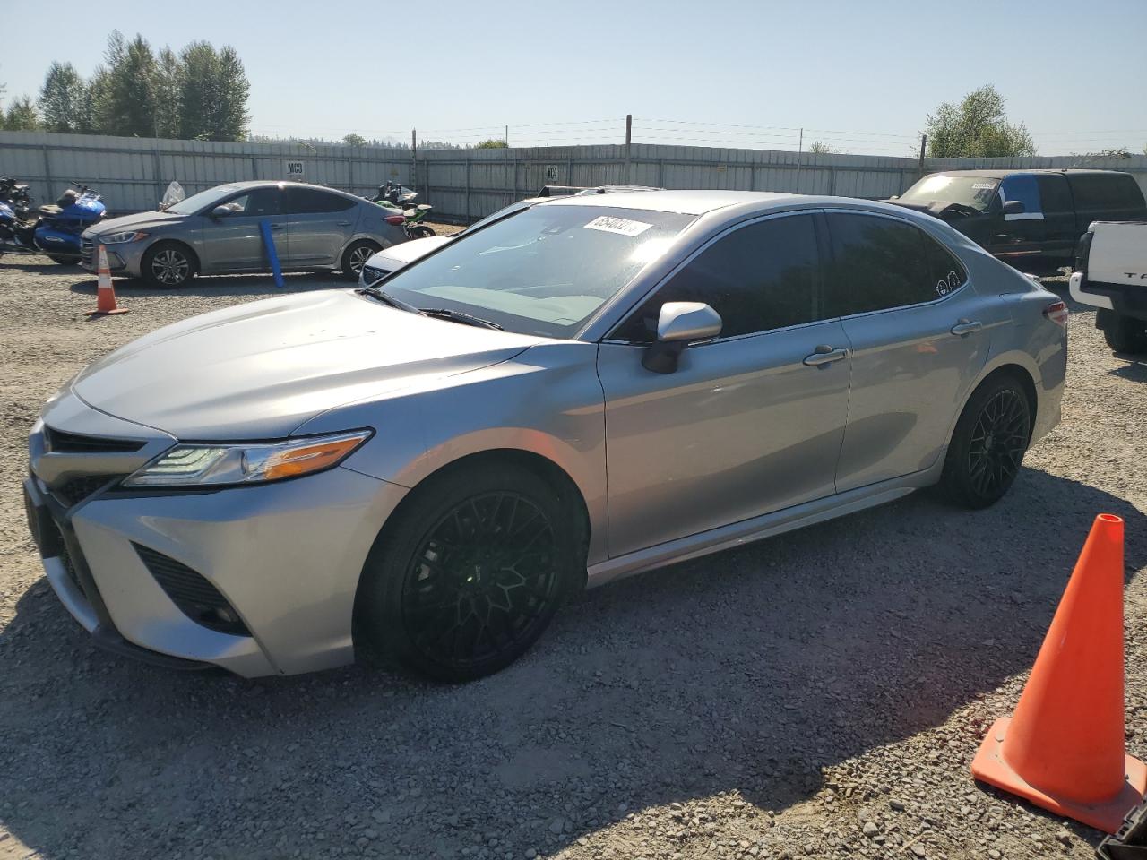 2020 Toyota Camry xse XSE