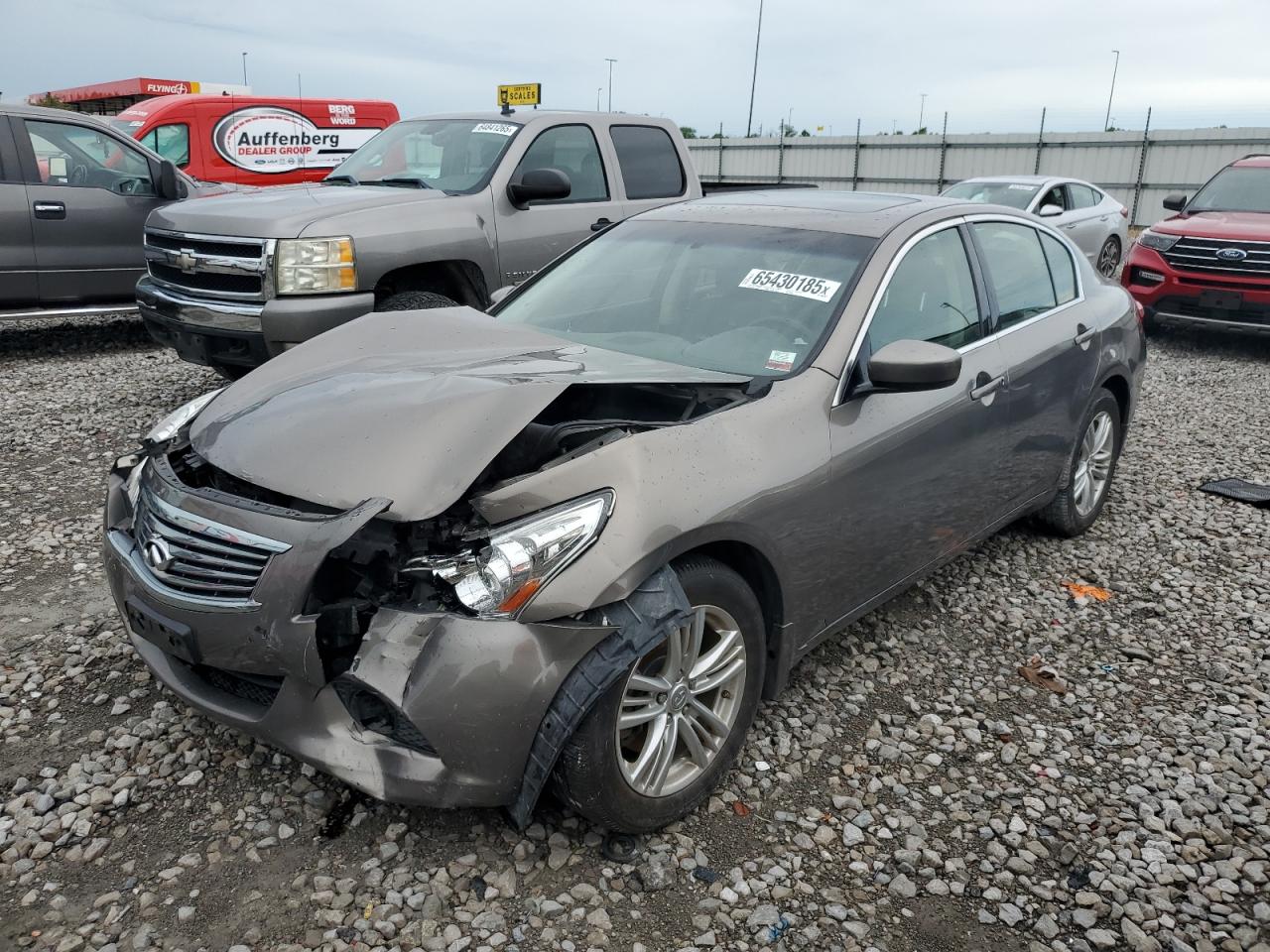 2011 Infiniti G37