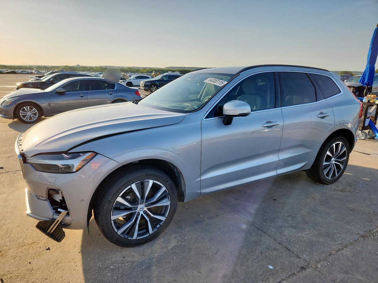 2022 Volvo Xc60 b5 mo B5 MOMENTUM