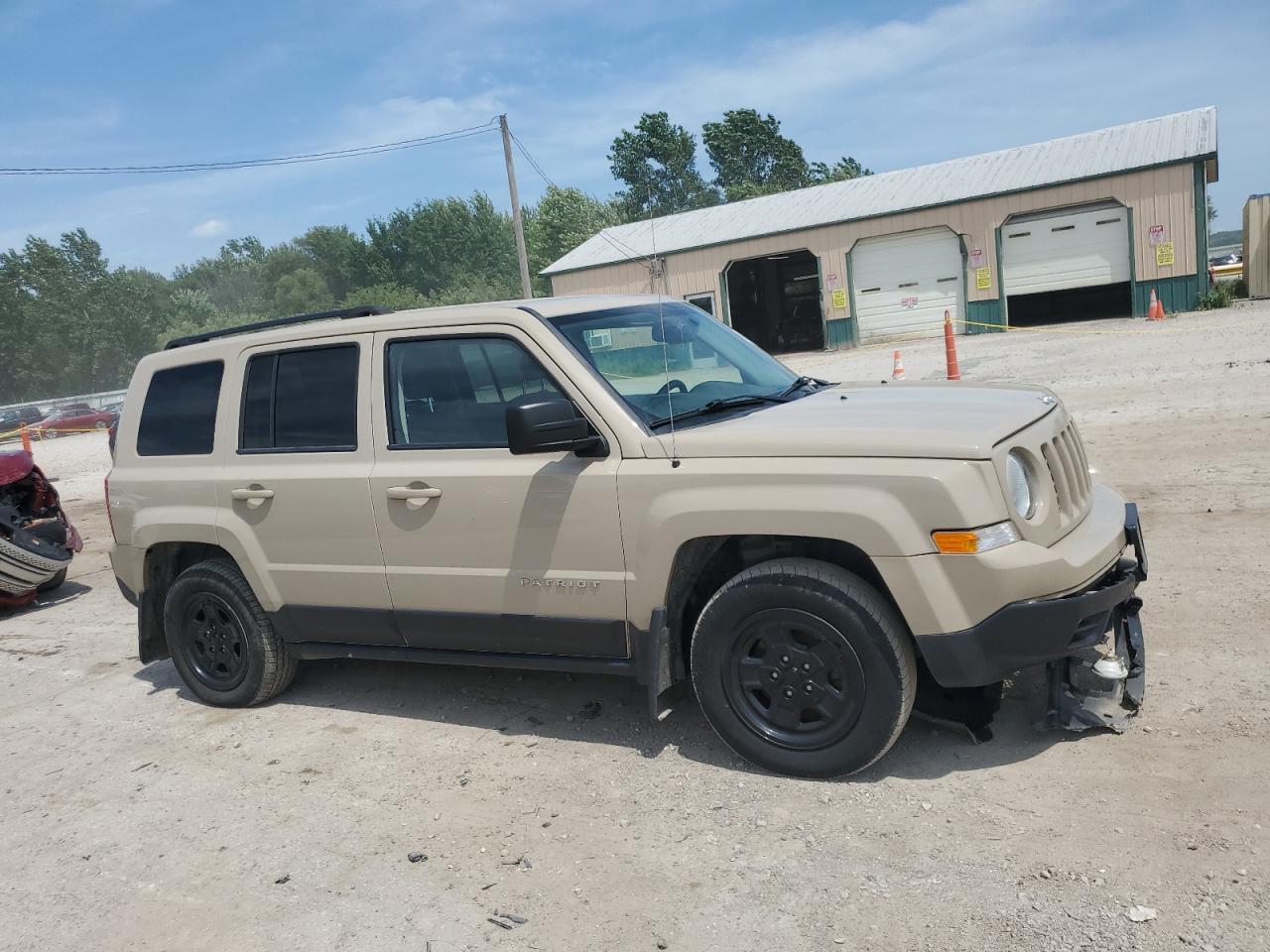 2016 Jeep Patriot sp SPORT
