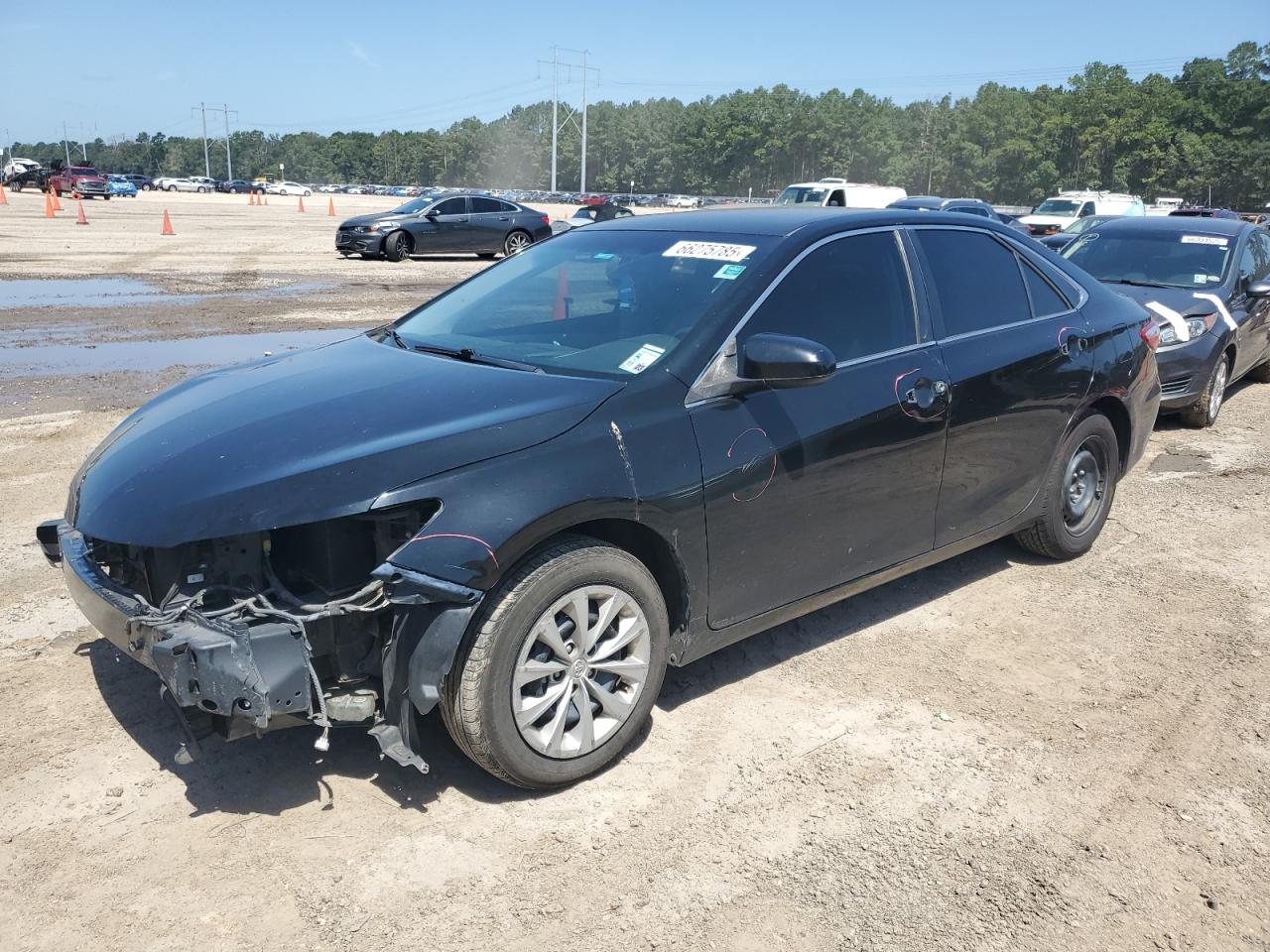 2016 Toyota Camry le LE