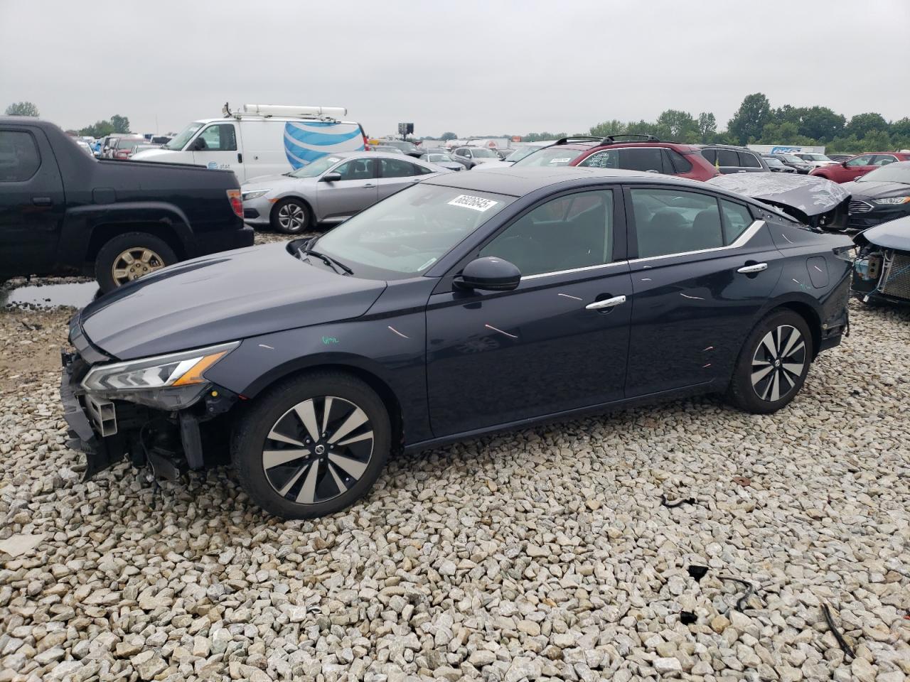 2019 Nissan Altima sv SV