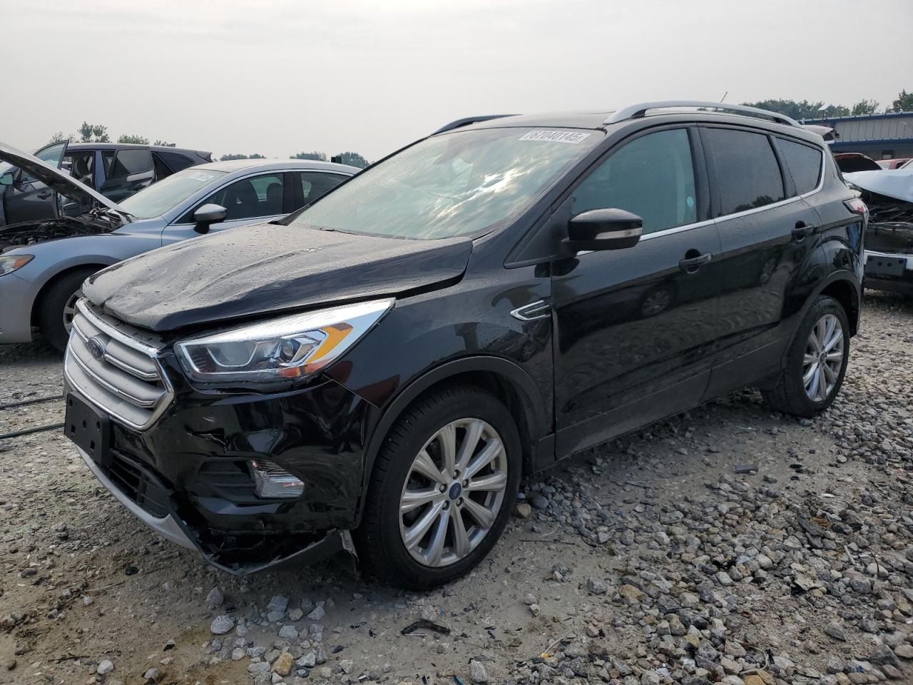 2017 Ford Escape tit