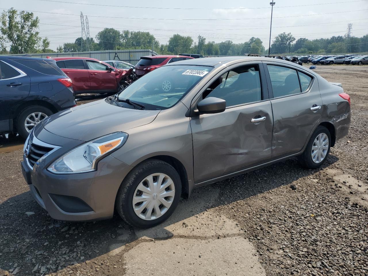 2015 Nissan Versa s S
