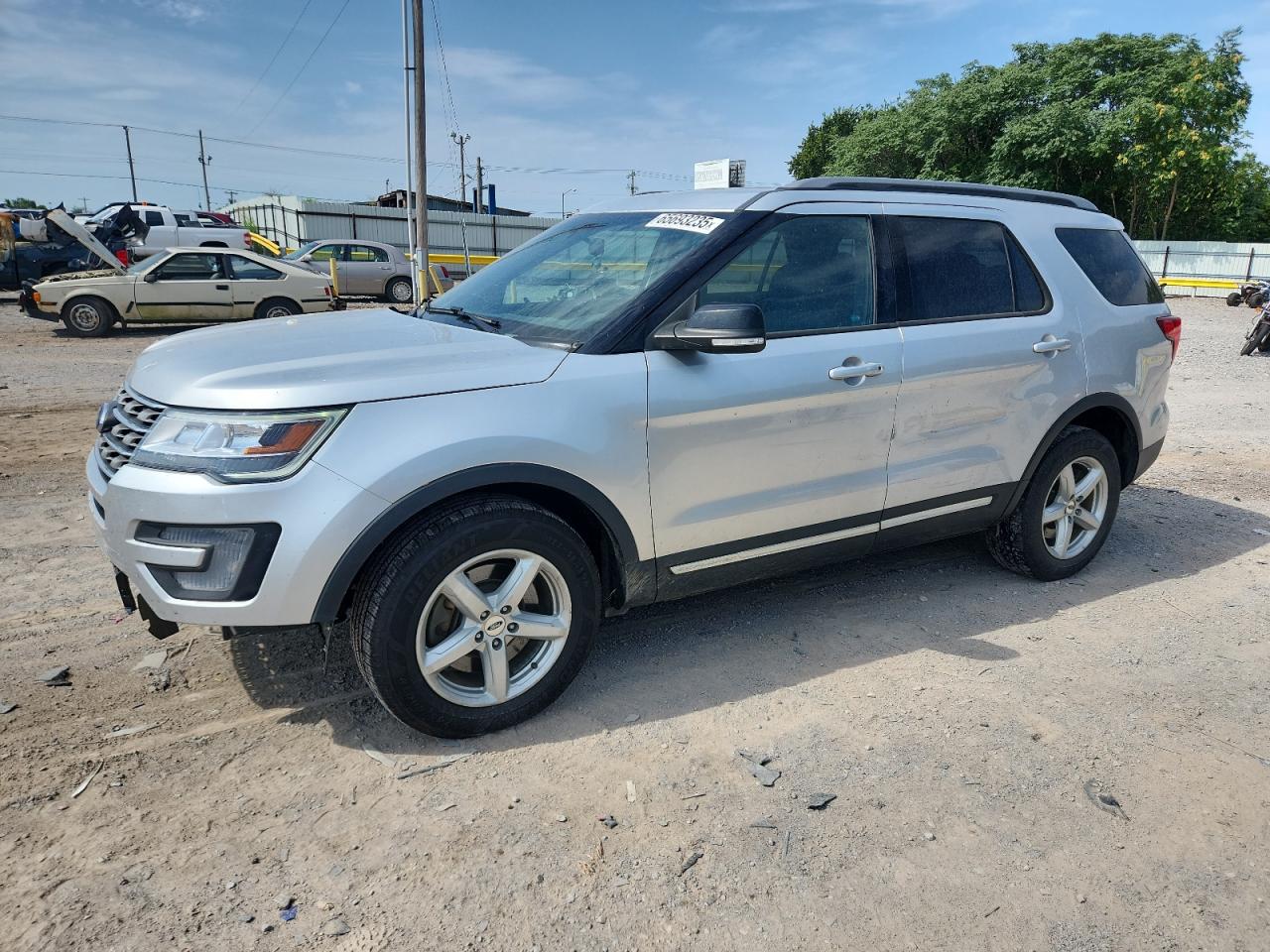 2017 Ford Explorer x XLT