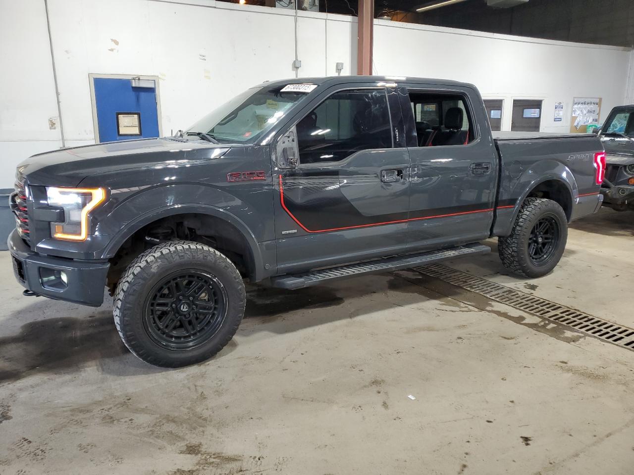 2016 Ford F150 super SUPERCREW