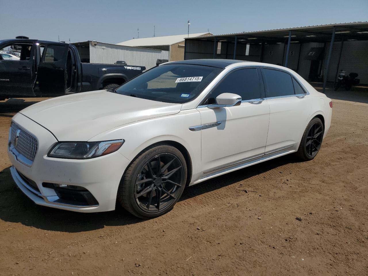 2017 Lincoln Continenta RESERVE