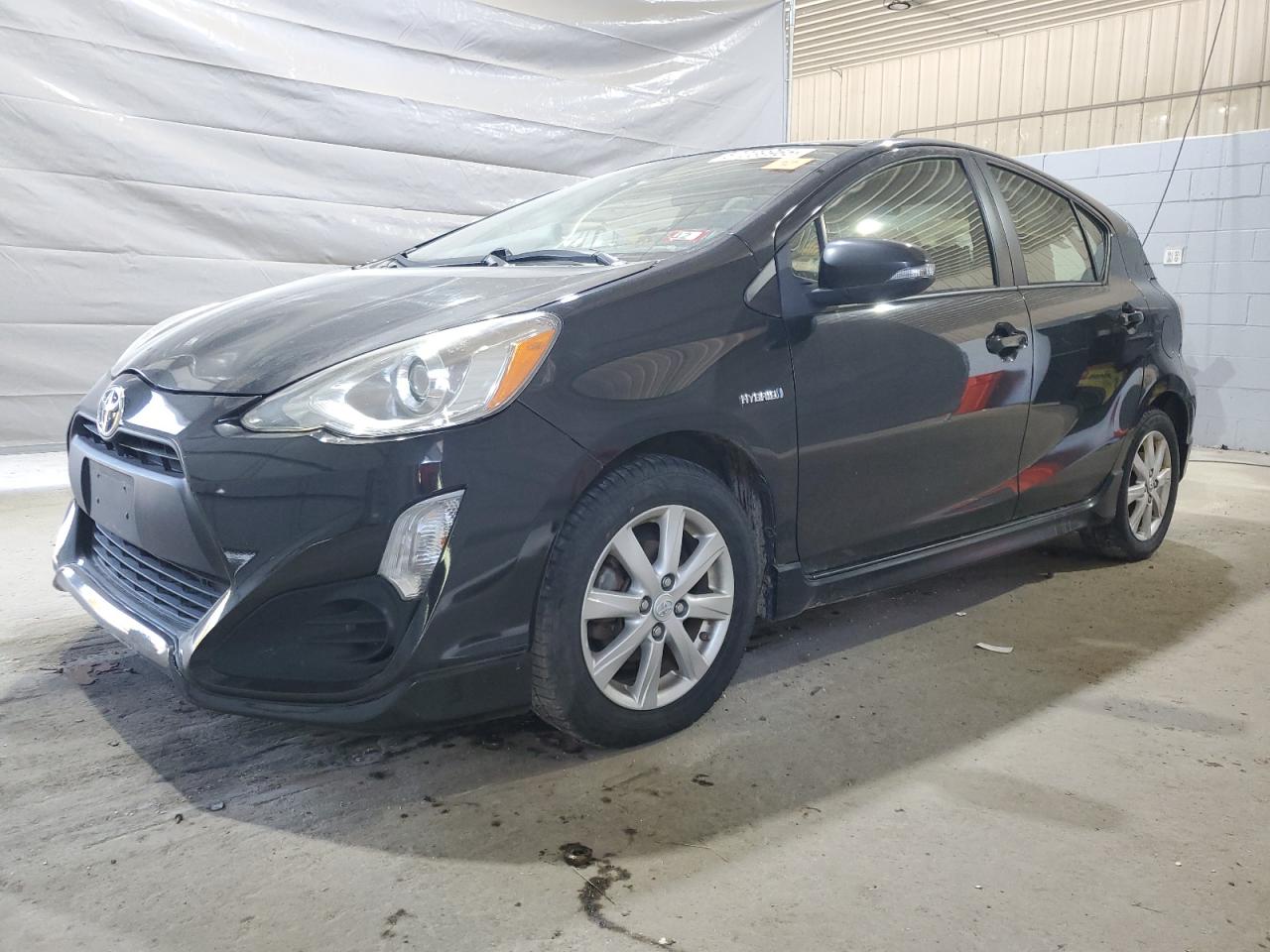 2017 Toyota Prius c