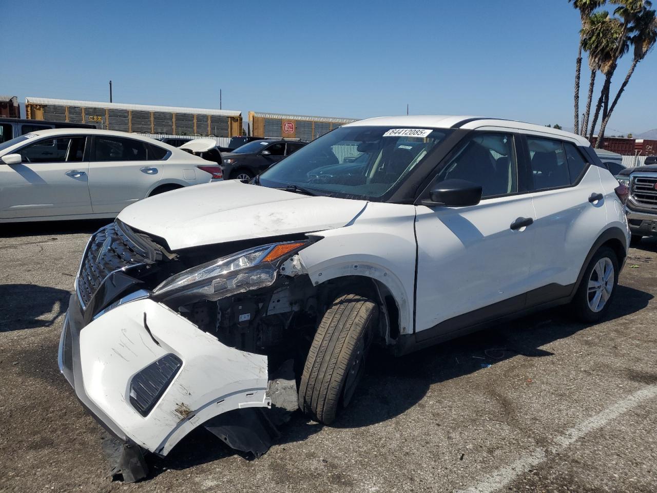 2021 Nissan Kicks s S