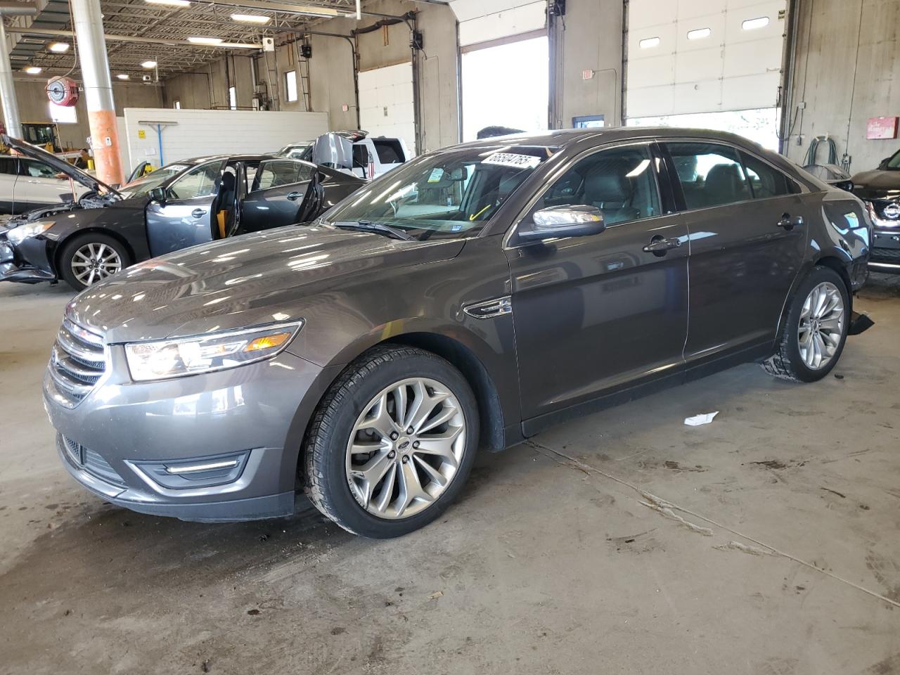 2015 Ford Taurus lim LIMITED