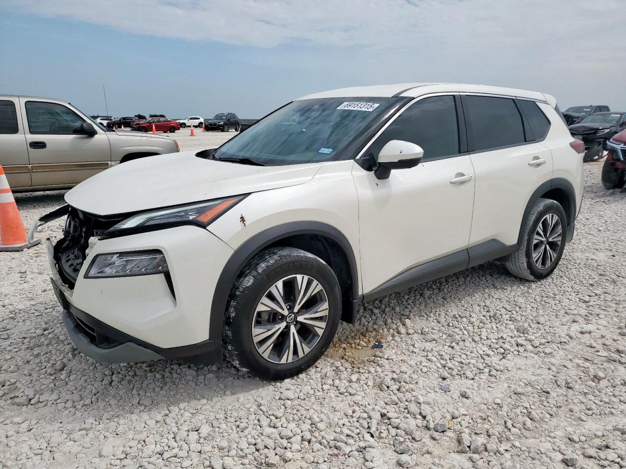 2021 Nissan Rogue sv SV