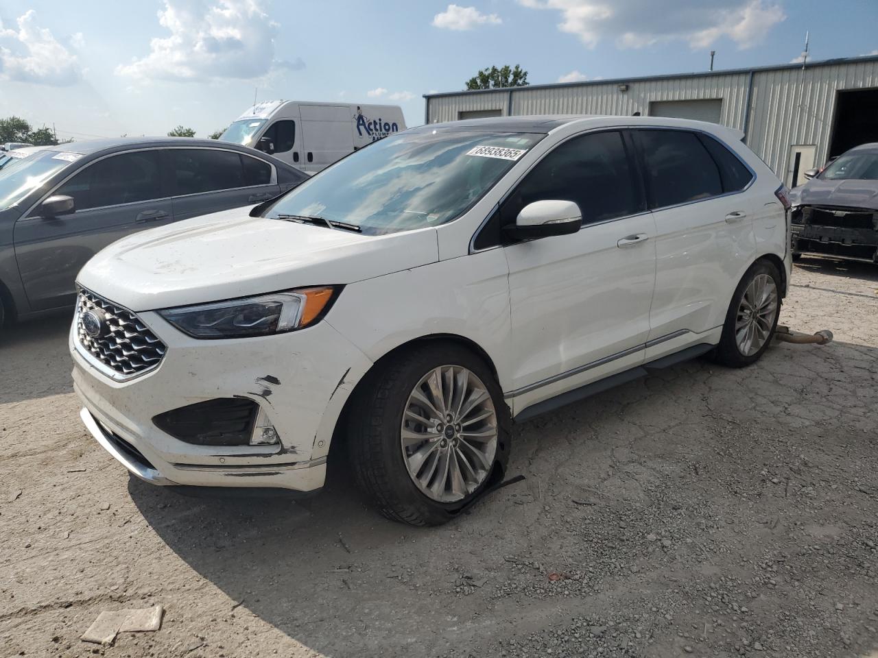 2022 Ford Edge titan TITANIUM