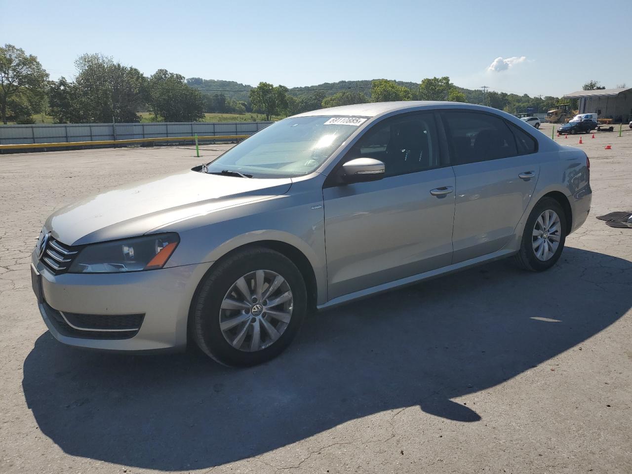 2014 Volkswagen Passat s S