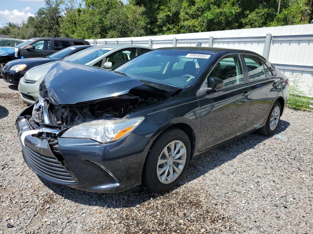 2017 Toyota Camry le LE