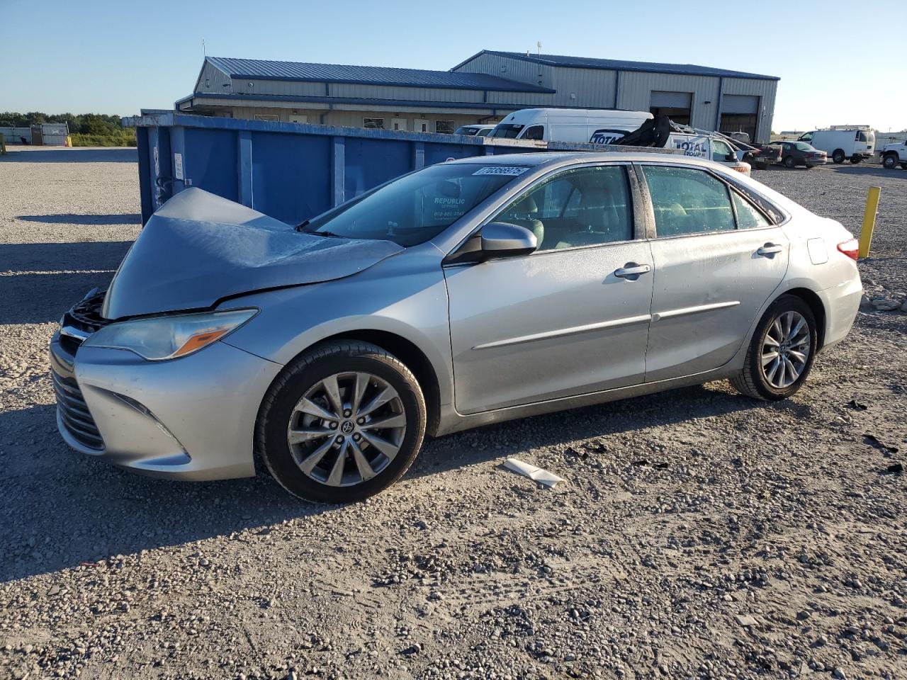 2015 Toyota Camry le LE